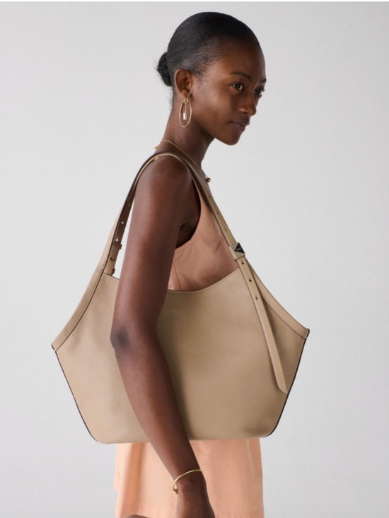 kate spade Handbags - ☀️ Kate Spade Deco Tulip Bag Tote timeless tan taupe greige shoulder beige